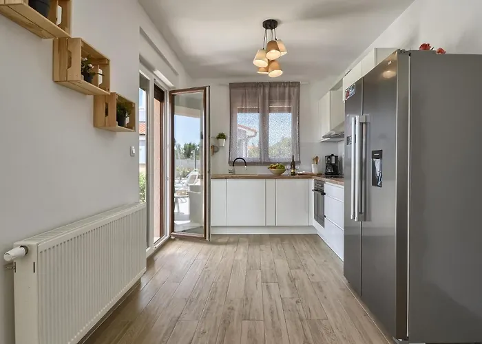 Villa Moki Mit Privatem Beheizbarem Pool Pula