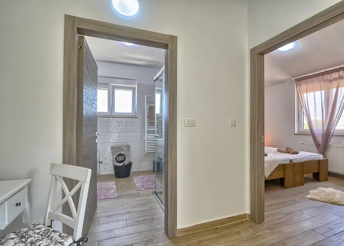 Moki Mit Privatem Beheizbarem Pool *